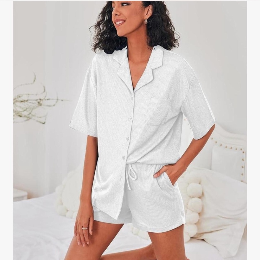 Chic White Button Down Lounge Set - image 2